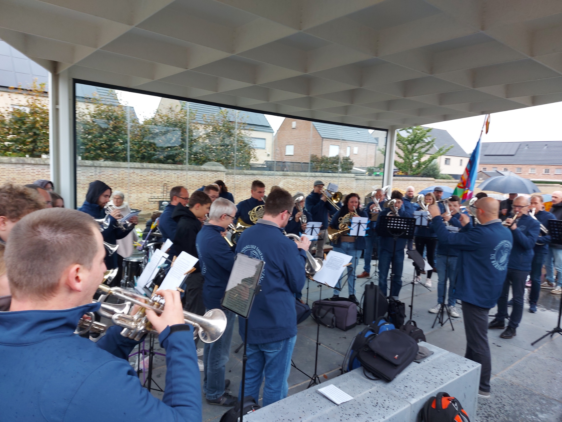 "Waar woorden tekort schieten, spreekt de muziek"