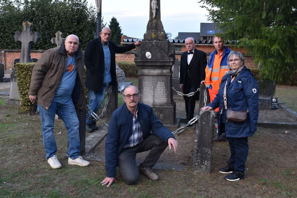 Wiekevorsts kerkhof centraal thema in nieuw toneelstuk