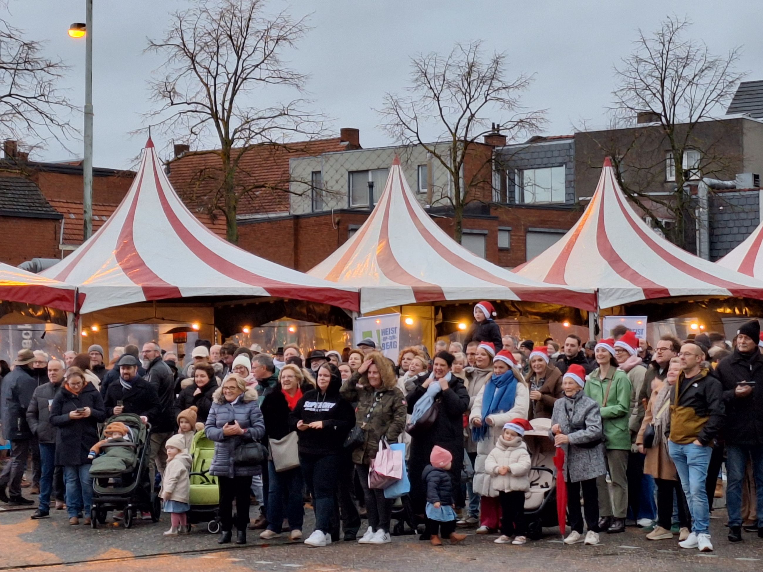 Solden en dansmuziek in de Bergstraat