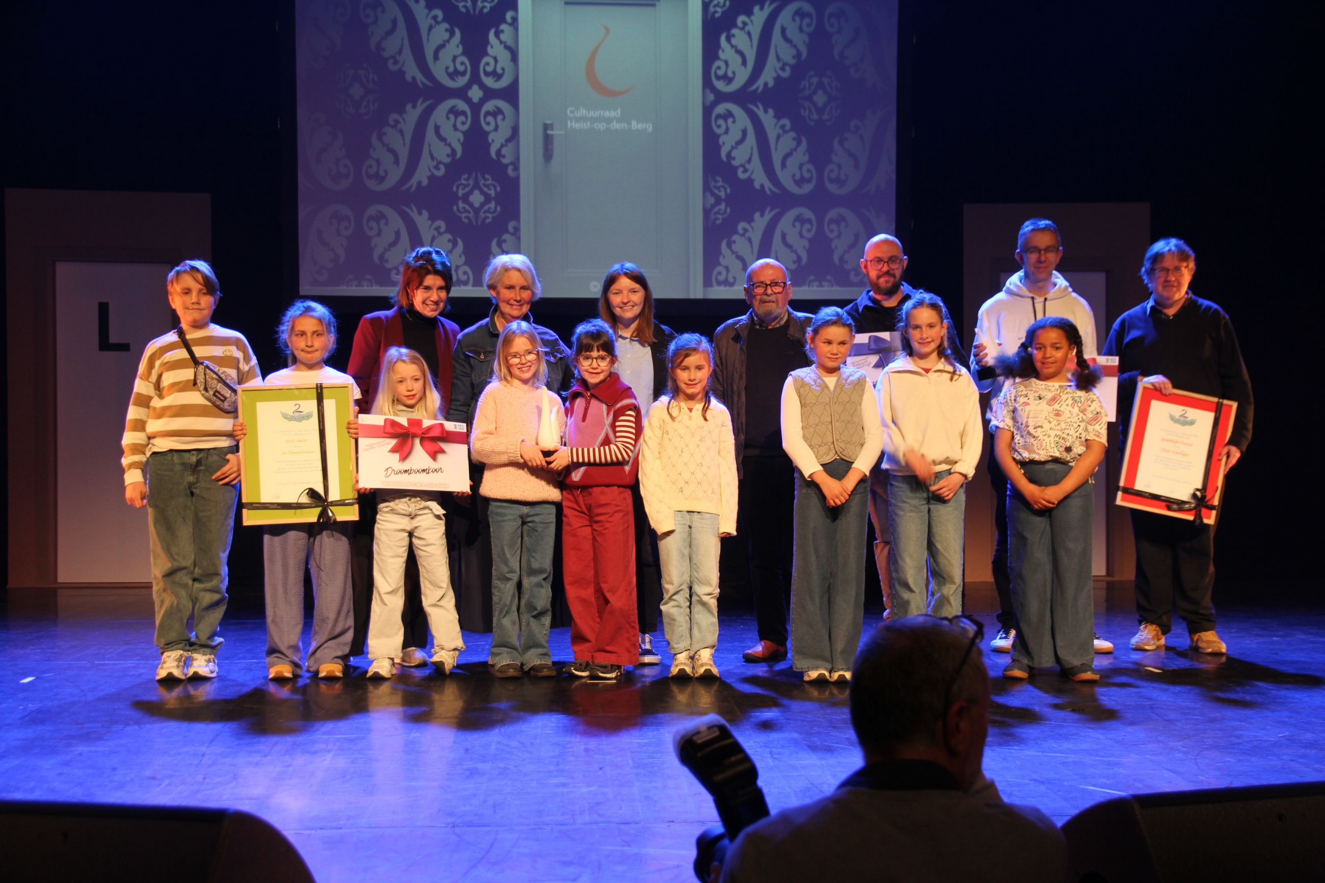 Beeldhouwer Willy Roothooft wint Cultuurprijs Grote Verdienste